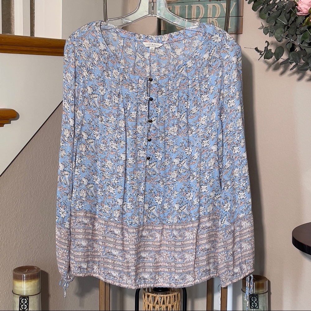 2 Peasant Tops & 1 Dress - Picture 5 of 16